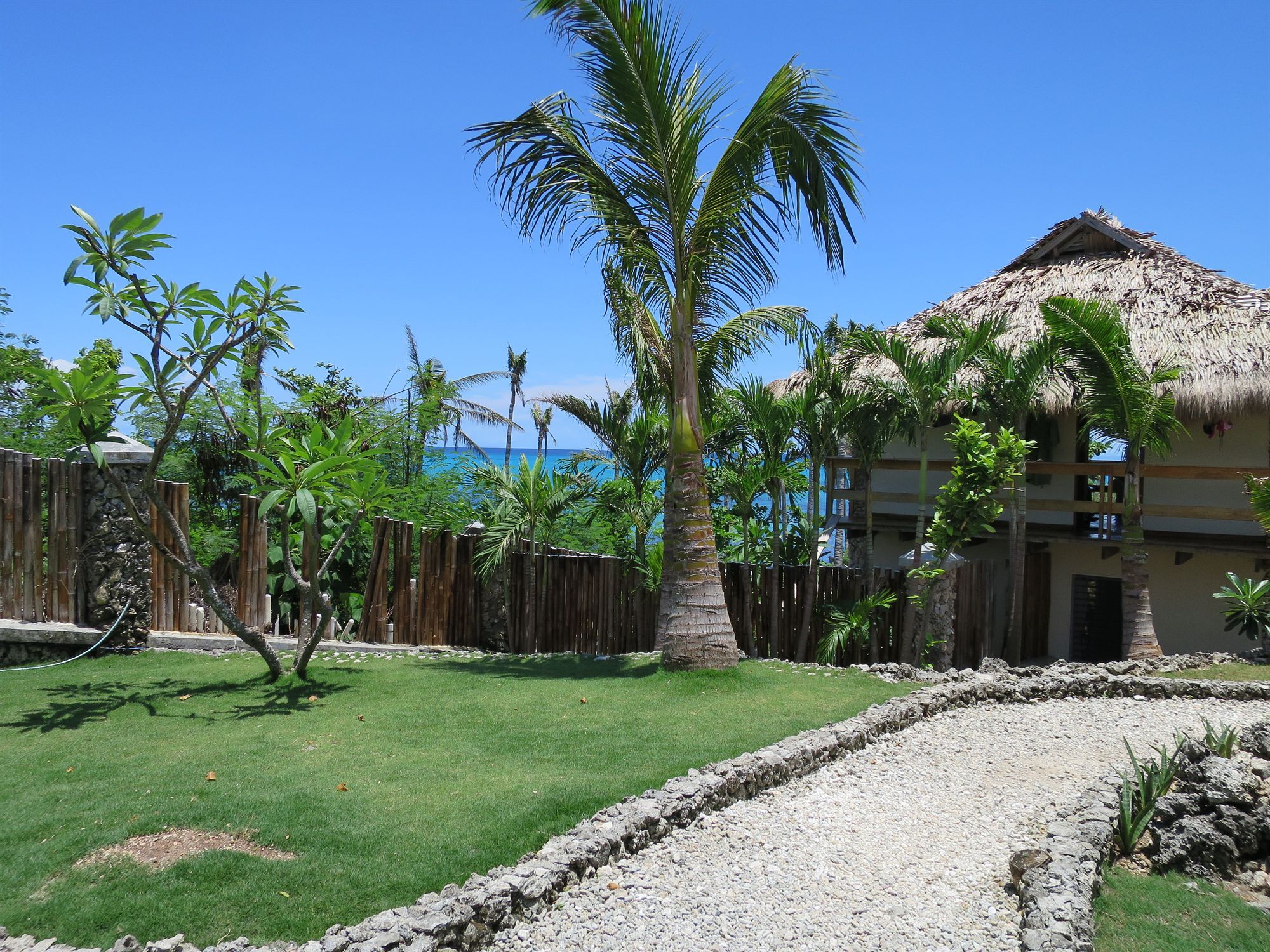 Tepanee Beach Resort Malapascua Exterior foto